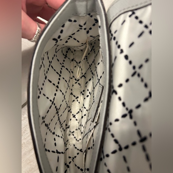 Kate Spade Crossbody Purse - Picture 11 of 11